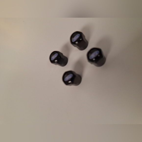 Ford Tire valve caps- 4pk- New in package - Picture 2 of 3